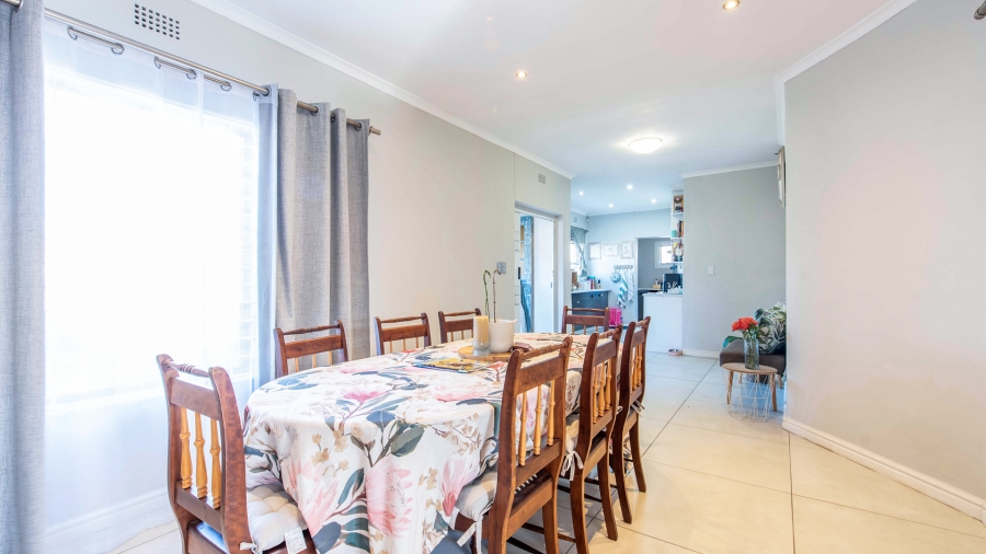 5 Bedroom Property for Sale in Bonny Brook Western Cape